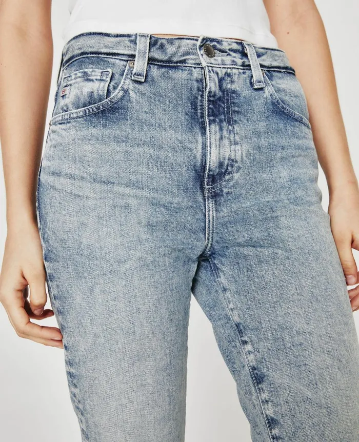AG Jeans Kinsley Moonwash High Desert Women Denim AG Jeans Kinsley Moonwash High Desert Women Denim