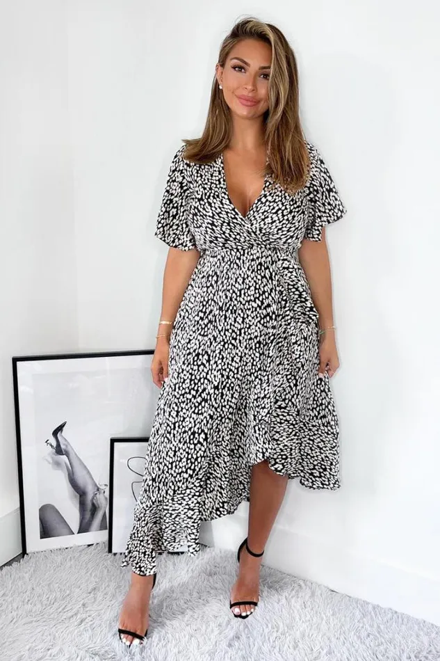AX Paris Black And White Printed Frill Hem Short Sleeve Midi Dress Dresses