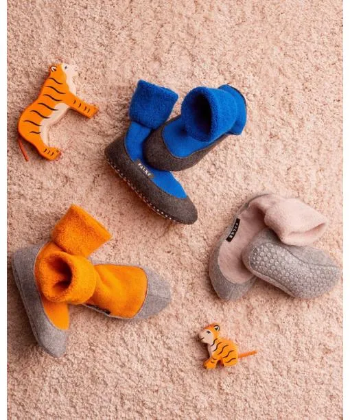 Babies and Kids Cosyshoe Teens Kids Slippers Sand Mel FALKE House Socks