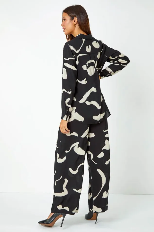 Black Abstract Print Longline Shirt Women Roman Tops