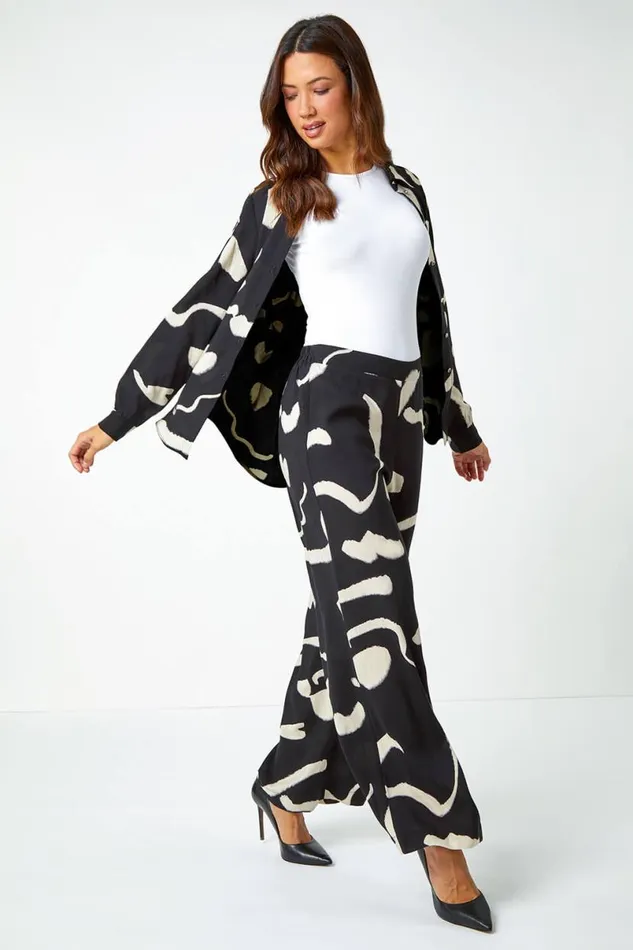Black Abstract Print Longline Shirt Women Roman Tops