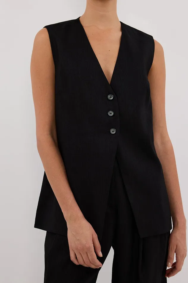 BRAX BLACK LONGLINE VEST Women DISSH Vests