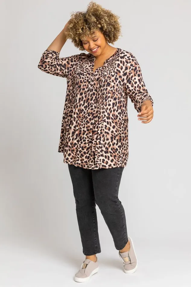 Bronze Curve Animal Print Pintuck Blouse Women Roman Tops