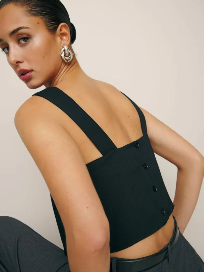 Clothing The Reformation Lorin Top Black