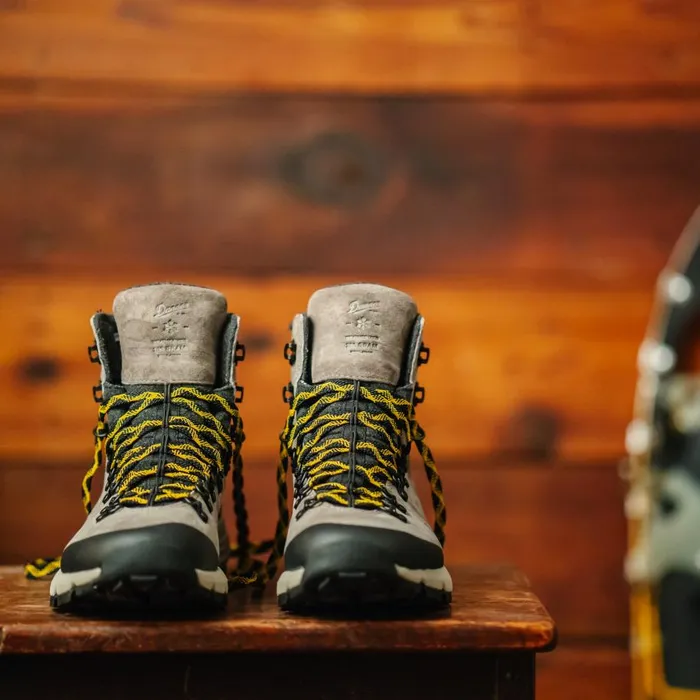 Danner Boots Arctic 600 SideZip Driftwoodyellow Insulated 200g 8211 MenWomen