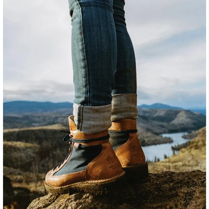 Danner Boots Light Cascade 8211 MenWomen