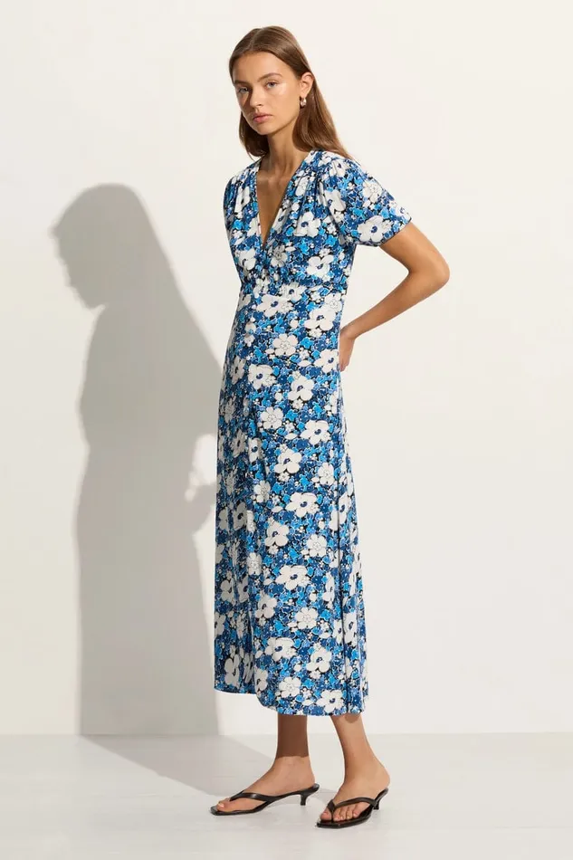 Faithfull The Brand Dresses Bellavista Midi Dress Vita Bella Floral Blue Exclusive 8211 Final Sale 8211 Women Faithfull The Brand Dresses Bellavista Midi Dress Vita Bella Floral Blue Exclusive 8211 Final Sale 8211 Women