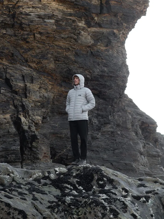 Finisterre Jackets and Coats Men Nimbus Hooded Jacket Whale