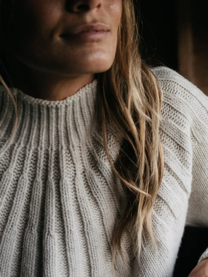 Finisterre Knitwear Women Stornoway Cable Yoke Sweater Oatmeal