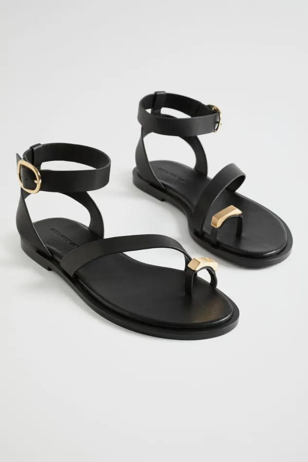 Flats Woman Seed Heritage Giselle Toe Loop Sandal Black