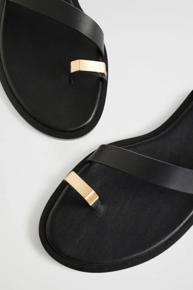 Flats Woman Seed Heritage Giselle Toe Loop Sandal Black