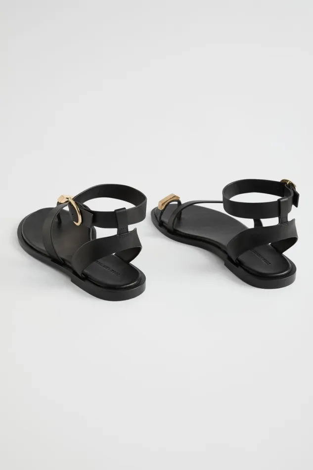Flats Woman Seed Heritage Giselle Toe Loop Sandal Black