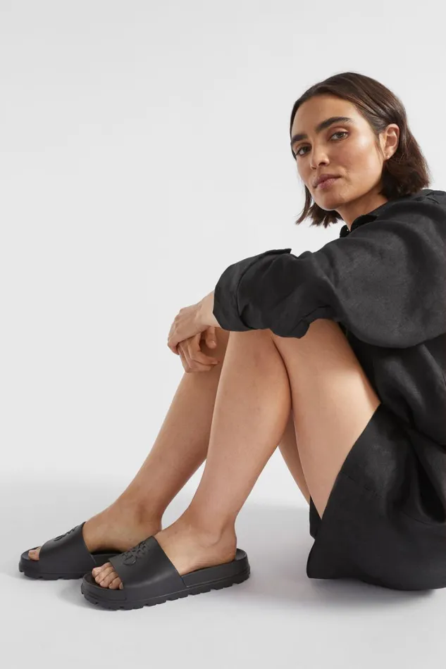 Flats Woman Seed Heritage Quad Logo Slide Black