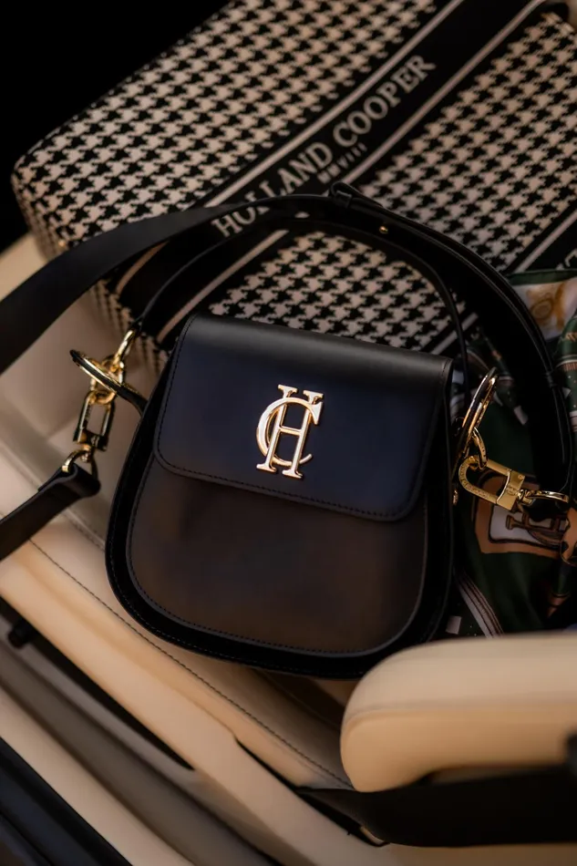 Holland Cooper Chelsea Saddle Bag Soft Black Women Crossbody Bags Holland Cooper Chelsea Saddle Bag Soft Black Women Crossbody Bags