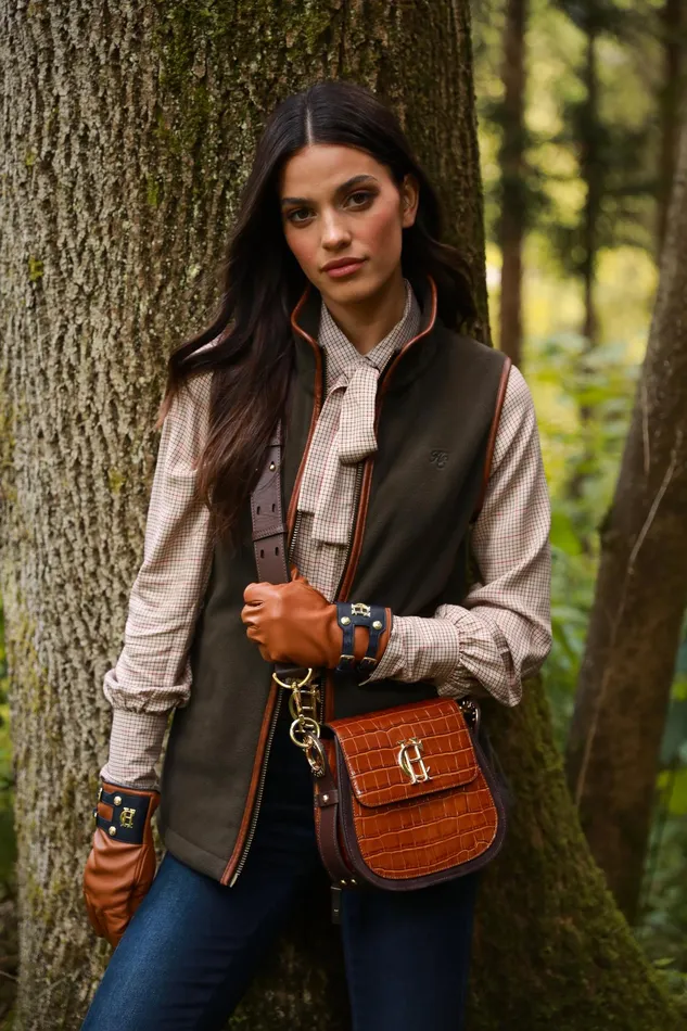 Holland Cooper Contrast Leather Gloves Tan Ink Navy Women Gloves Holland Cooper Contrast Leather Gloves Tan Ink Navy Women Gloves