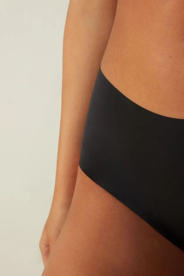 Intimissimi Boyshorts and Hipsters Women Seamless Microfiber Hipster Black 019 8211 Black