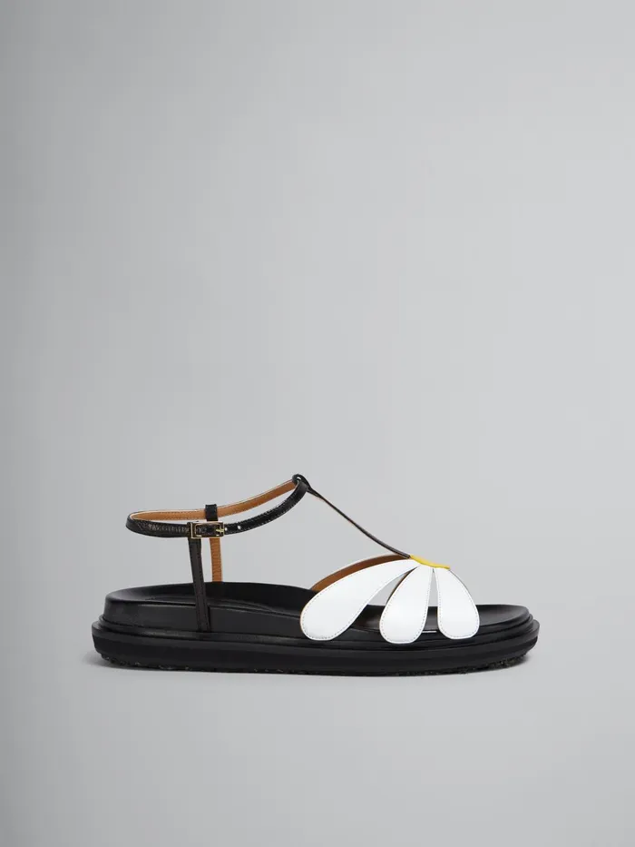 Marni Leather Flower Fussbett Lily White Womens Sandals and Wedges