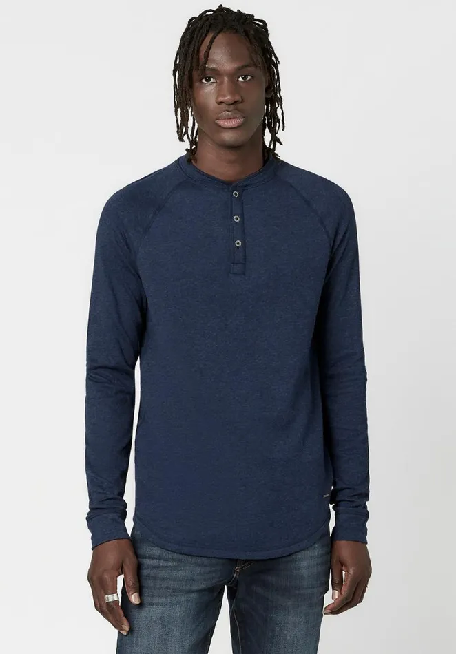 Men Kariver Henley Long Sleeve Shirt Midnight Blue Buffalo David Bitton Sweaters Men Kariver Henley Long Sleeve Shirt Midnight Blue Buffalo David Bitton Sweaters