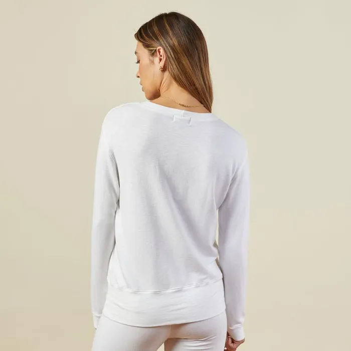 MONROW Sweatshirts Supersoft Crew Neck Sweatshirt 8211 White Color 8211 Women MONROW Sweatshirts Supersoft Crew Neck Sweatshirt 8211 White Color 8211 Women