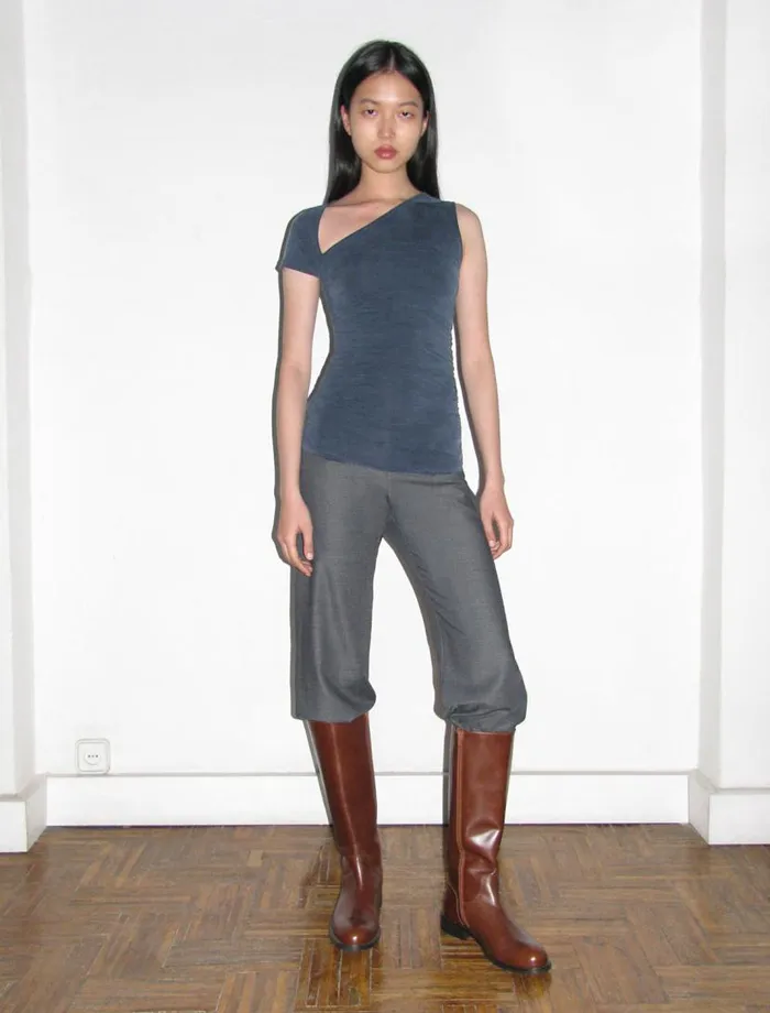 No 1660 Maura Navy Women Paloma Wool Tops