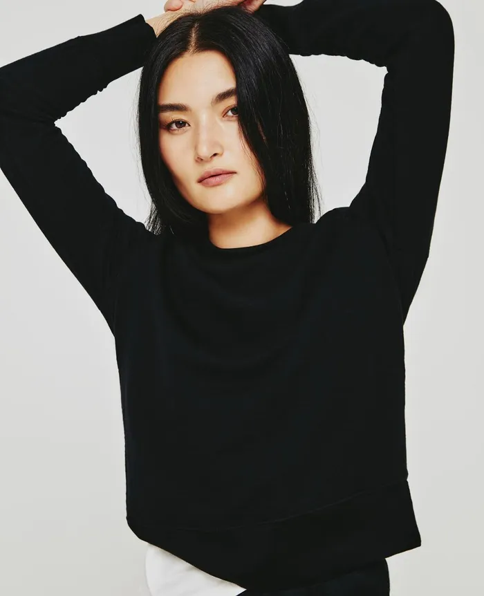 Nova Crew True Black Women AG Jeans Sweatshirts Nova Crew True Black Women AG Jeans Sweatshirts