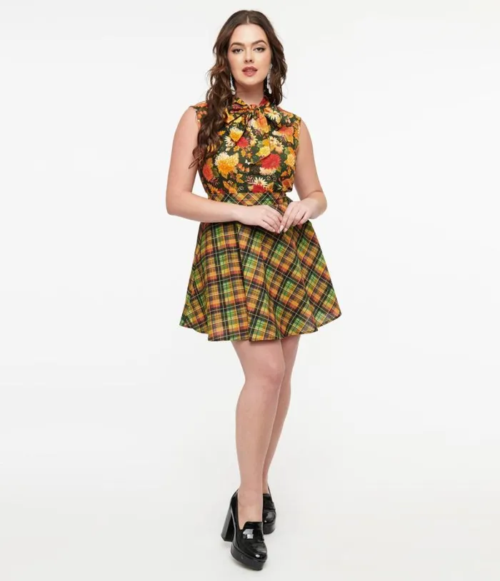 Retrolicious 1950s Autumn Tartan Skater Skirt Clothing Unique Vintage Skirts