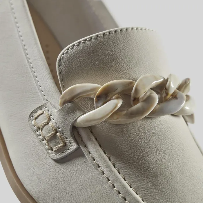 Sarafyna Iris White Leather Women Clarks SlipOns