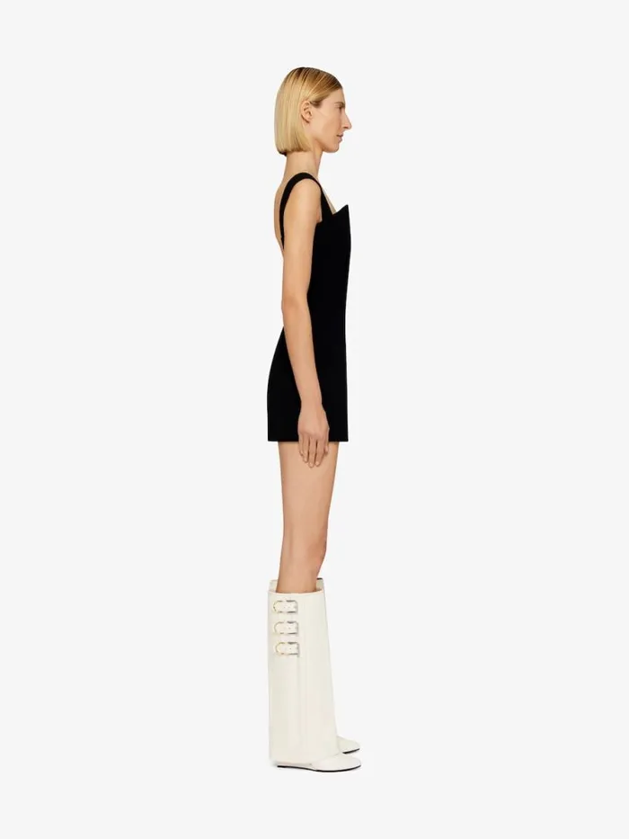 Shark Lock Buckles Boots In Leather Ivory Women Givenchy Shark Lock