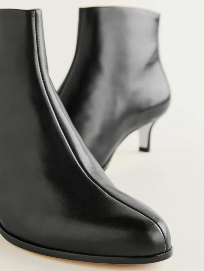 Shoes The Reformation Xyla Ankle Boot Black Leather