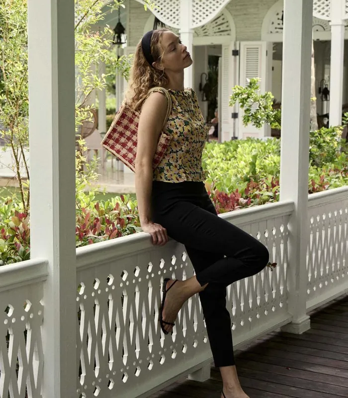 Shop LIOTTA TOP Anemone Garden DEN Tops