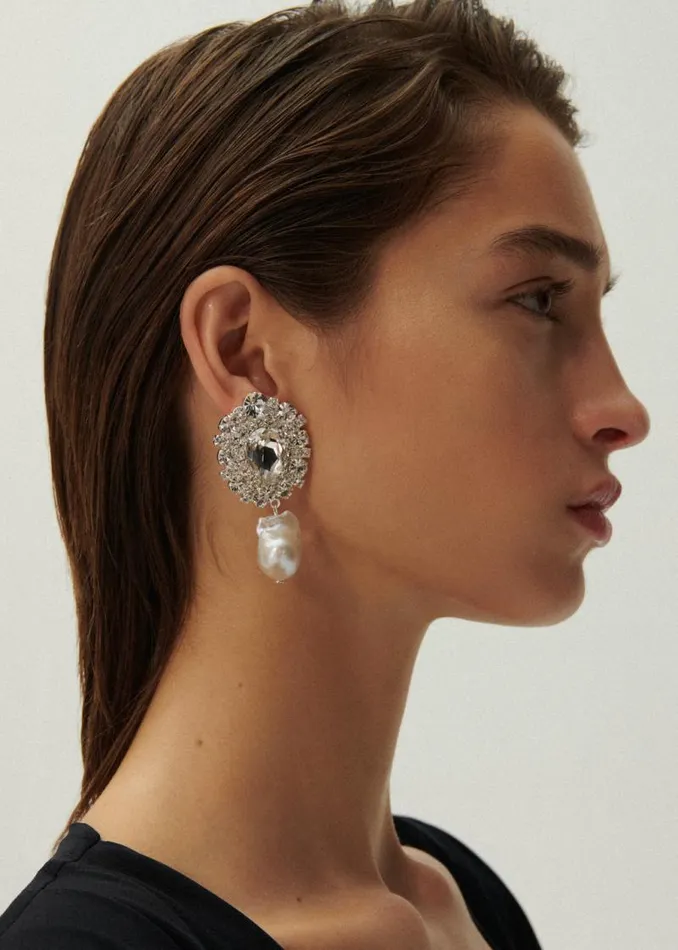 Shop Magda Butrym Jewelry Crystal Plate And Pearl Earrings In Silver Shop Magda Butrym Jewelry Crystal Plate And Pearl Earrings In Silver