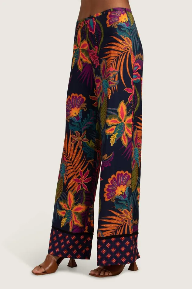 SHOP Trina Turk ALL BOTTOMS LONG WEEKEND 3 PANT
