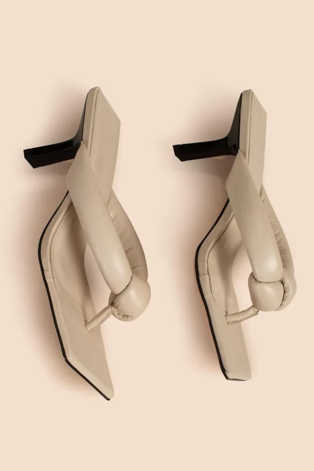 SHOP Trina Turk SHOES BURGOS THONG HEEL
