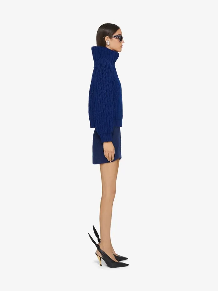 Sweater In Waffle Wool Saphir Blue Women Givenchy Sweaters