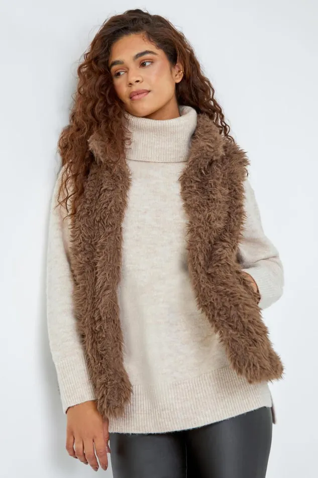 Taupe Faux Fur Fluffy Gilet Women Roman Coats