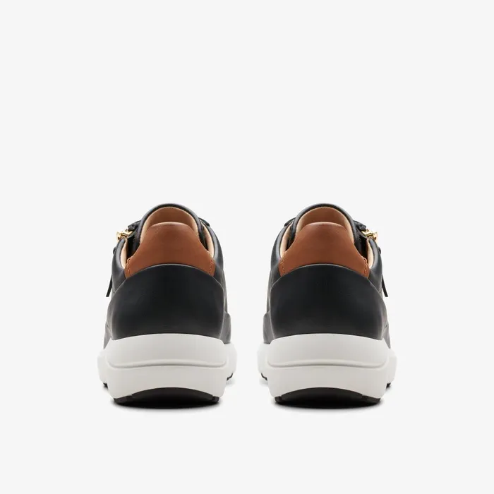 Tivoli Zip Black Leather Women Clarks Sneakers