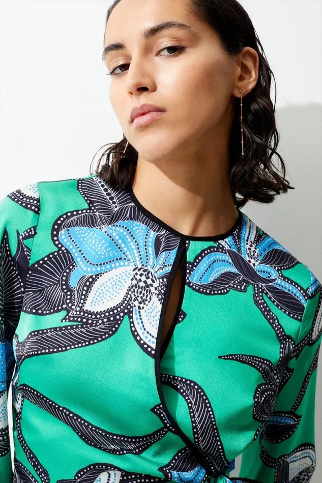 Tops Women Karen Millen Batik Floral Placed Hammered Satin Wrap Top Green