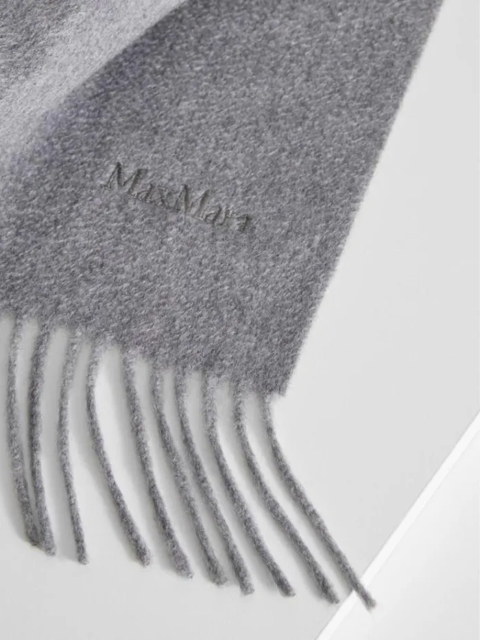 Woman Cashmere Stole With Embroidery Light Grey Maxmara Scarves And Foulards Woman Cashmere Stole With Embroidery Light Grey Maxmara Scarves And Foulards