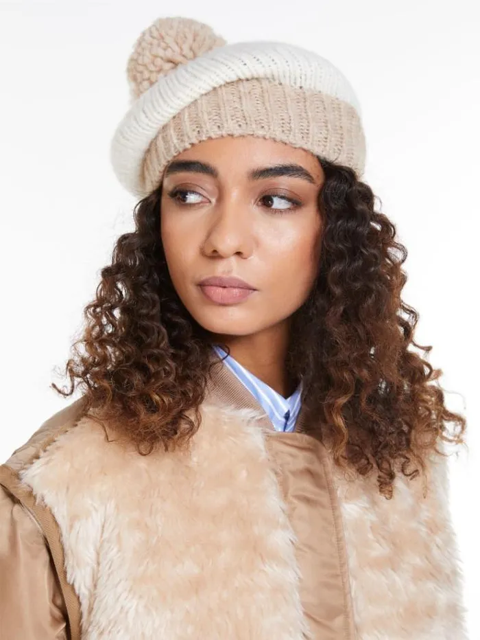 Woman Hat In Alpaca And Wool Yarn White Maxmara Hats Woman Hat In Alpaca And Wool Yarn White Maxmara Hats