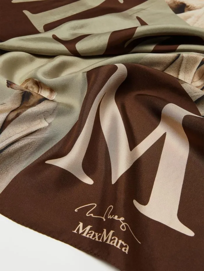 Woman Printed Silk Scarf Beige Maxmara Scarves And Foulards Woman Printed Silk Scarf Beige Maxmara Scarves And Foulards