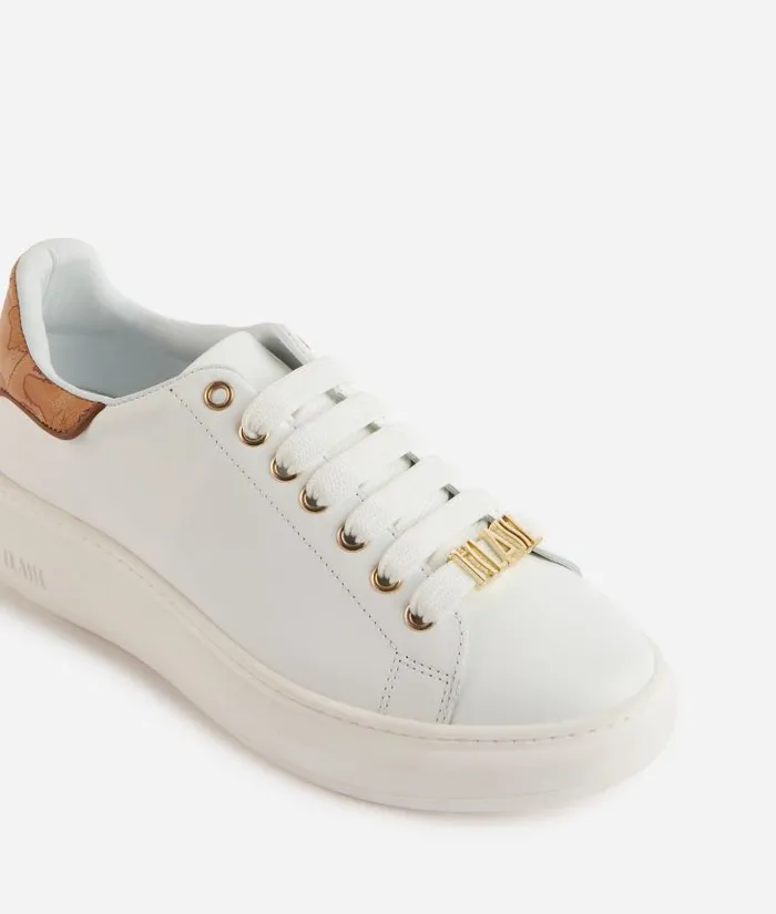 Woman Sneakers Alviero Martini Smooth Leather Tr Light Sneakers With 1 Classe Charm White