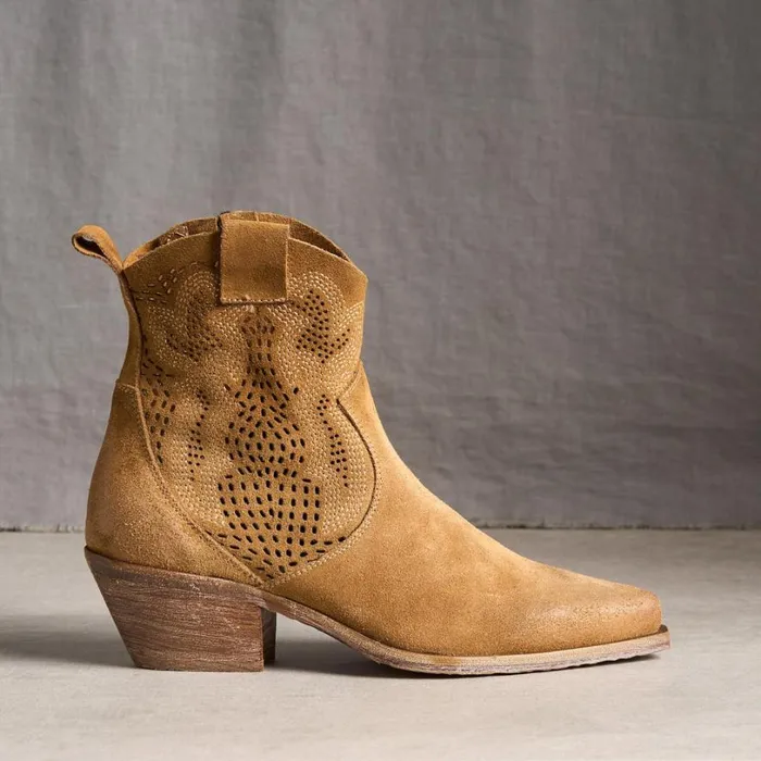 Women Airy Sojourner Boots Camel Sundance Catalog Boots Women Airy Sojourner Boots Camel Sundance Catalog Boots