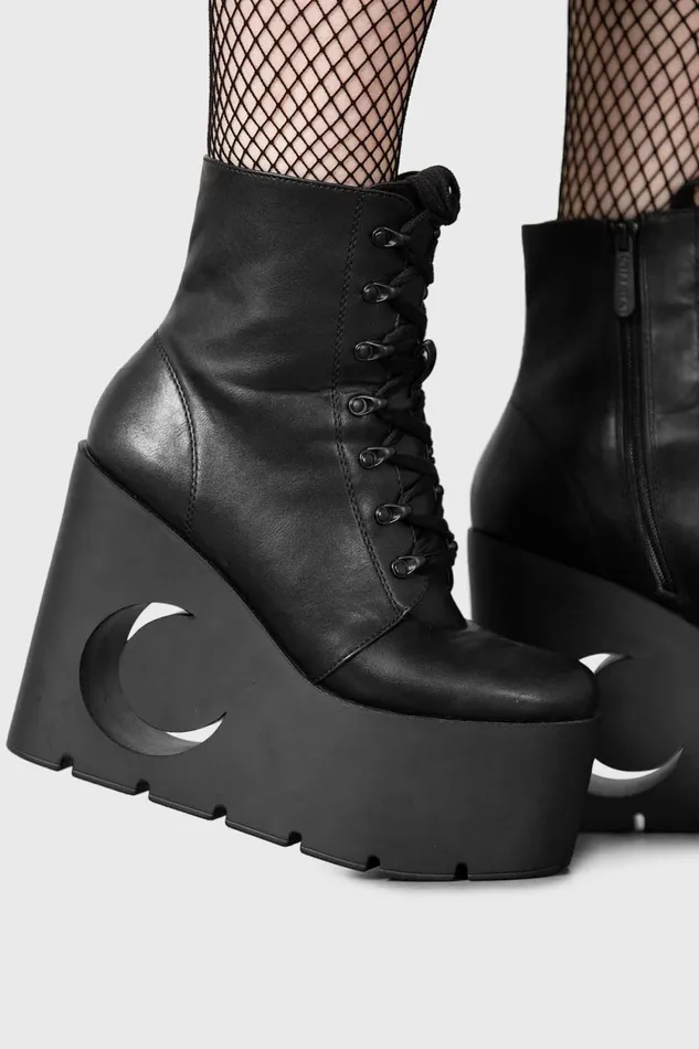 Women Boots Killstar Crescent Boots