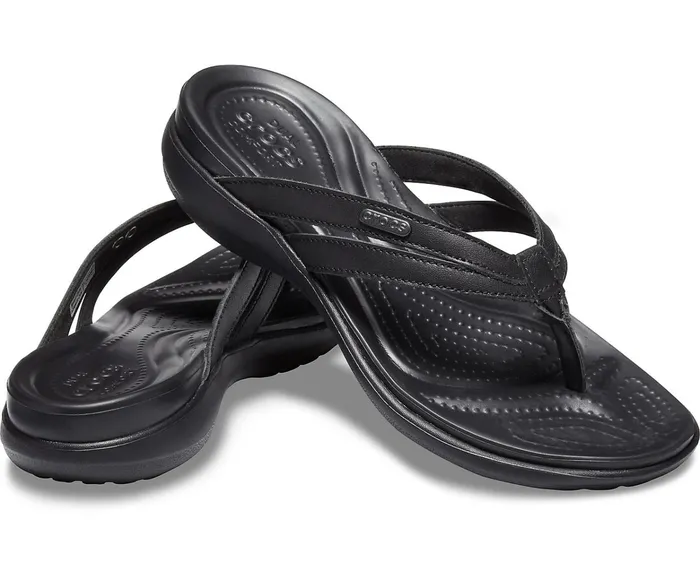 Women Capri Basic Strappy Flip Black Black Crocs Sandals
