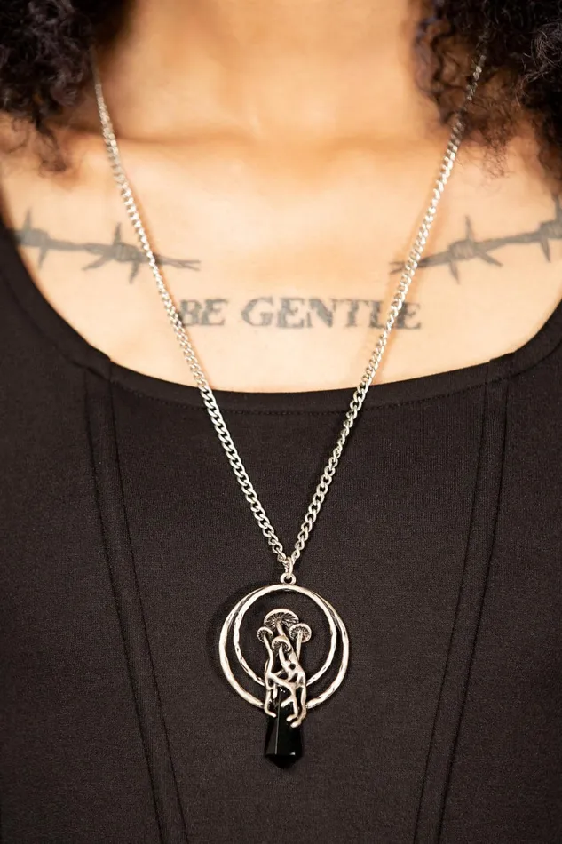 Women Necklaces Killstar Root Of Evil Necklace