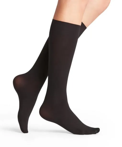 Women Seidenglatt 40 DEN Women Kneehigh Socks Black FALKE Fullyfashioned Stockings