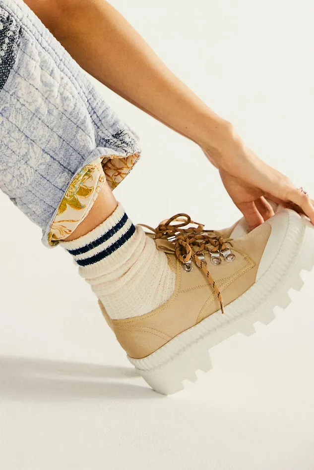Women Sneakers Free People Ozzy Lug LaceUp Shoes Beige White