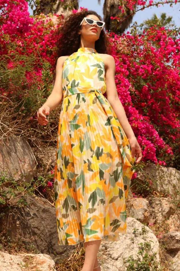 Yellow Floral Halterneck Pleated Chiffon Maxi Dress Women Roman Dresses